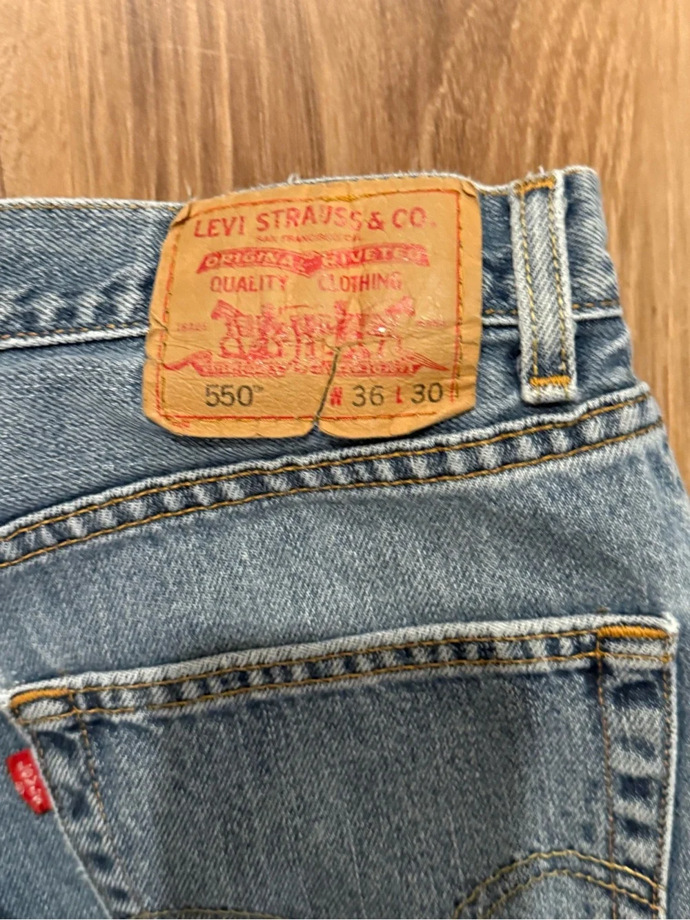Levi's 550 -36x30 -